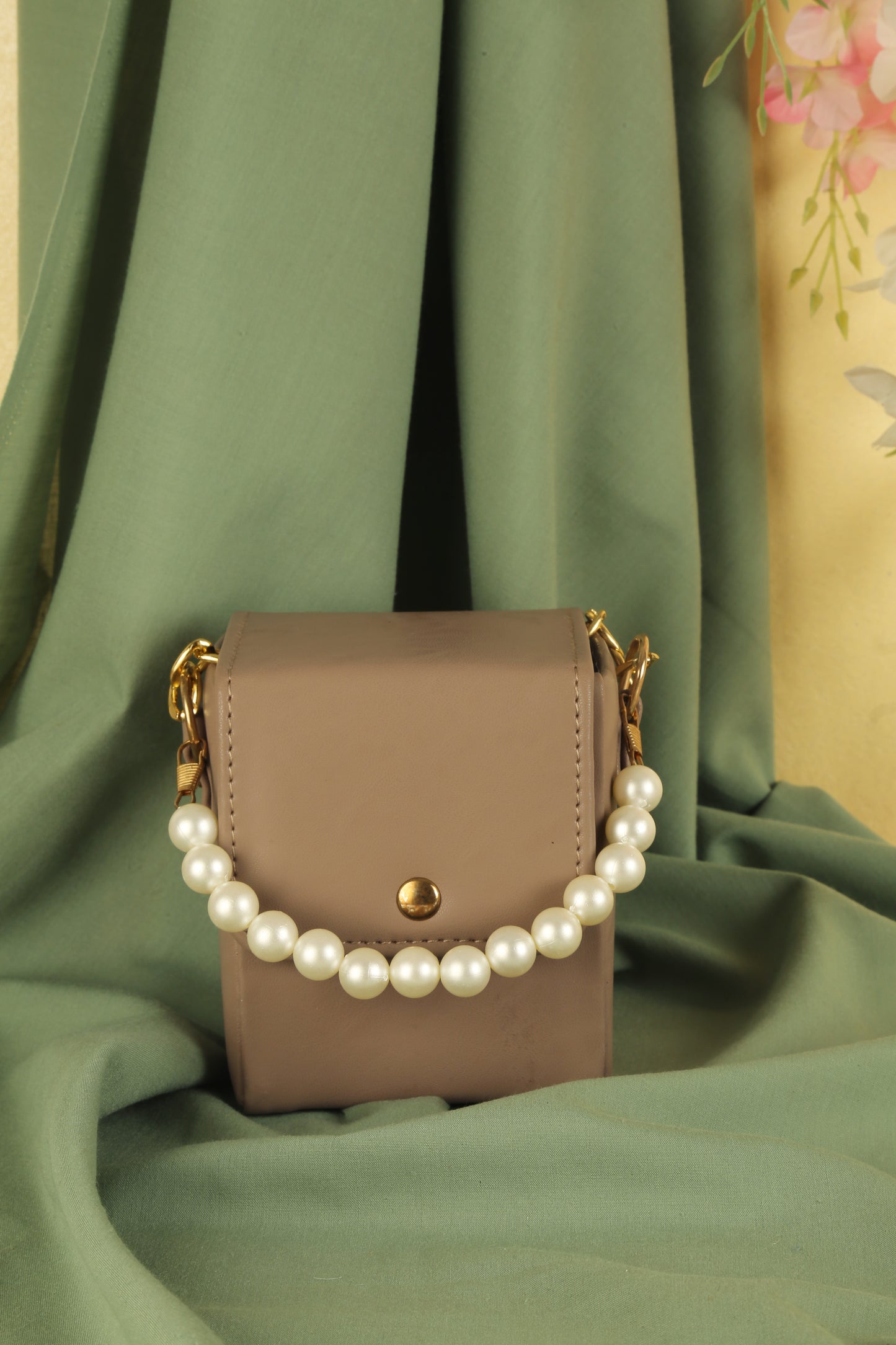 Hazel Sling Bag