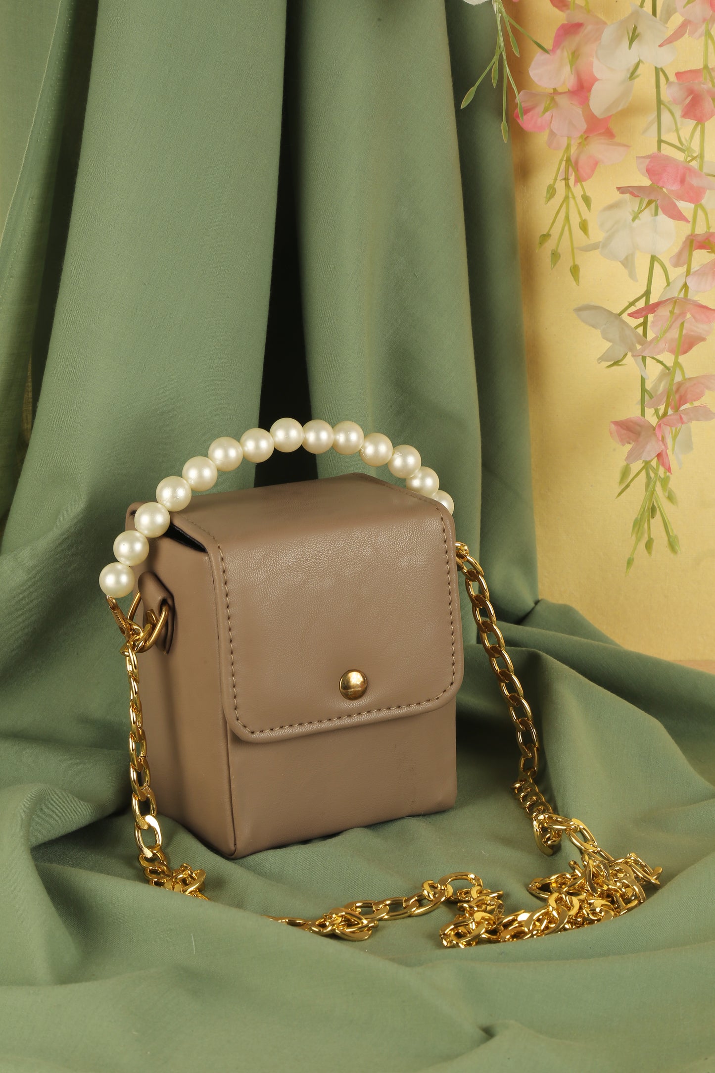 Hazel Sling Bag