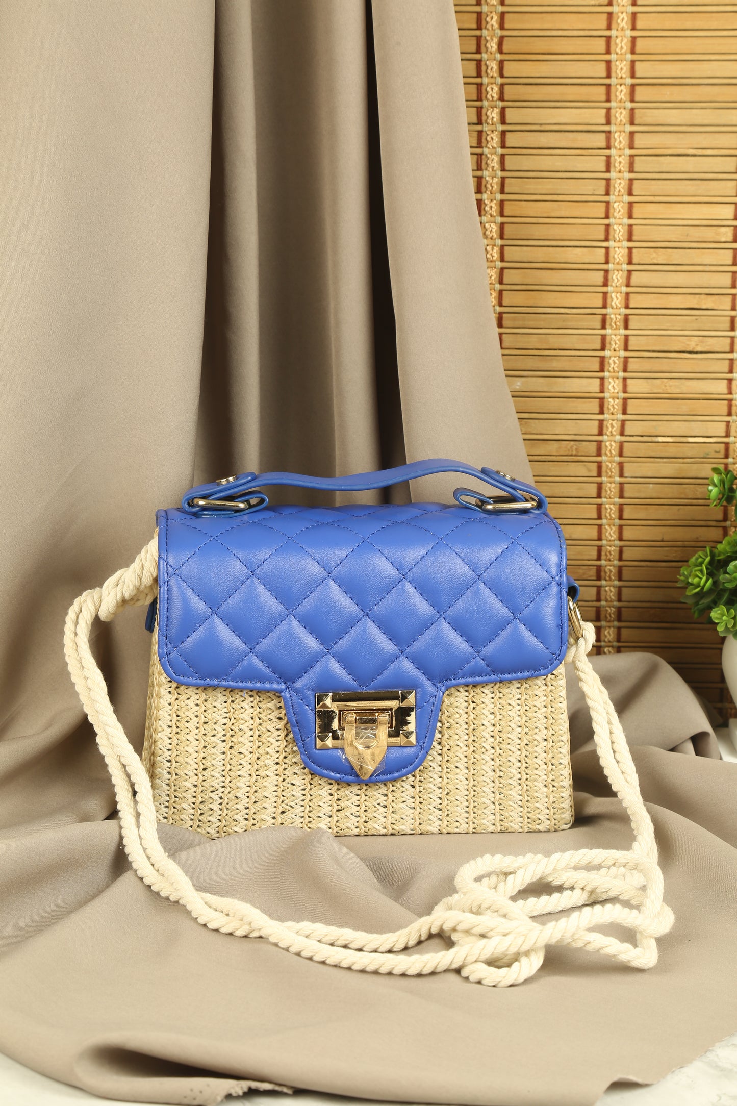 Nova Sling Bag