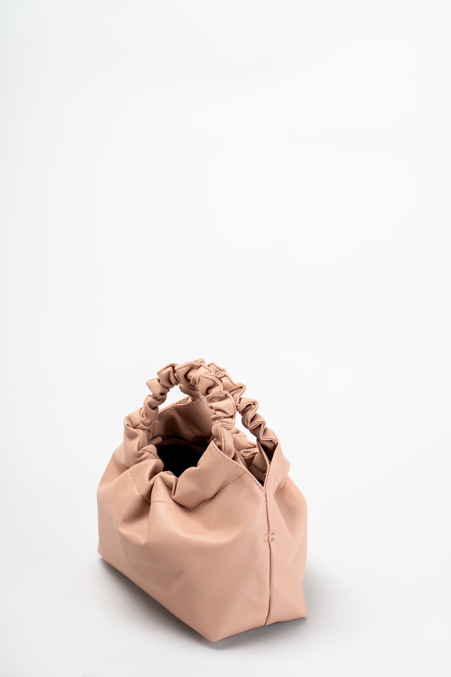 Quinn Sling Bag