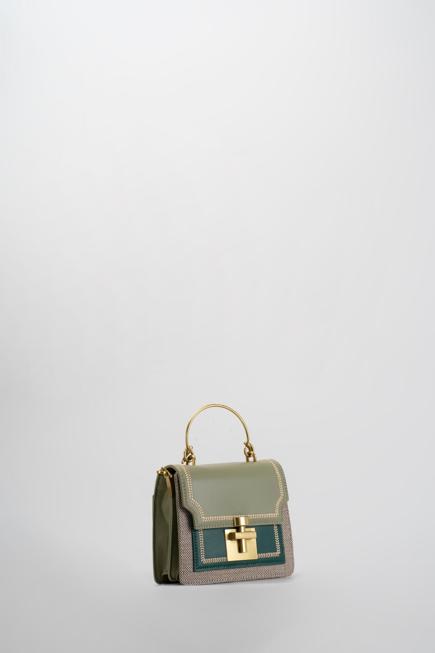 Liliana Sling bag