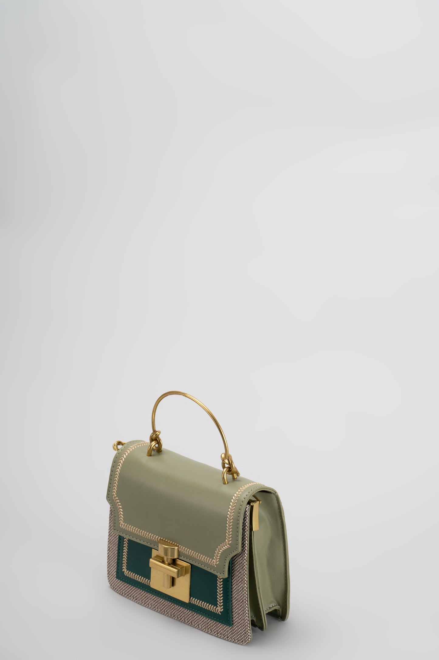 Liliana Sling bag