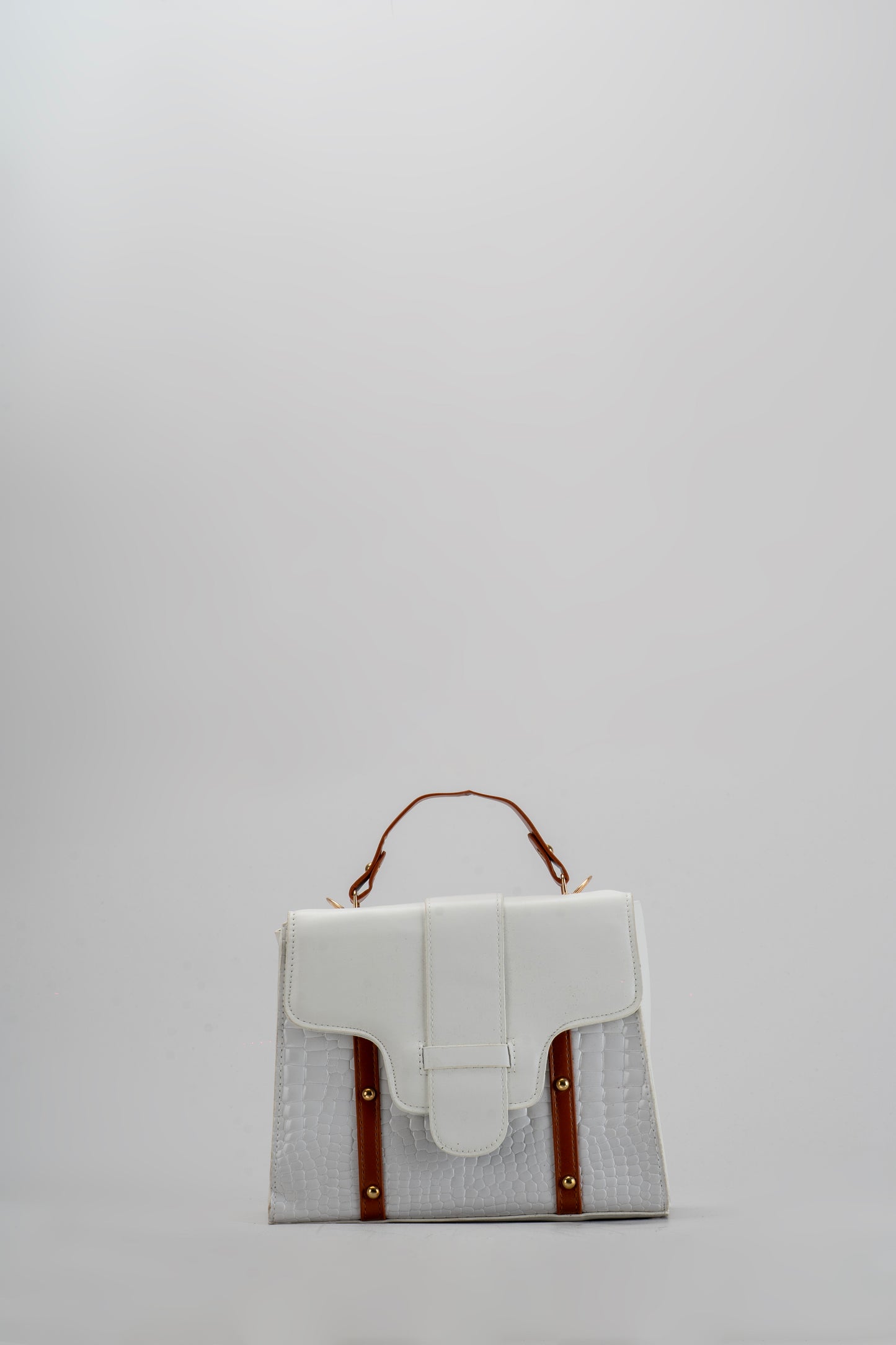 Maya Sling Bag