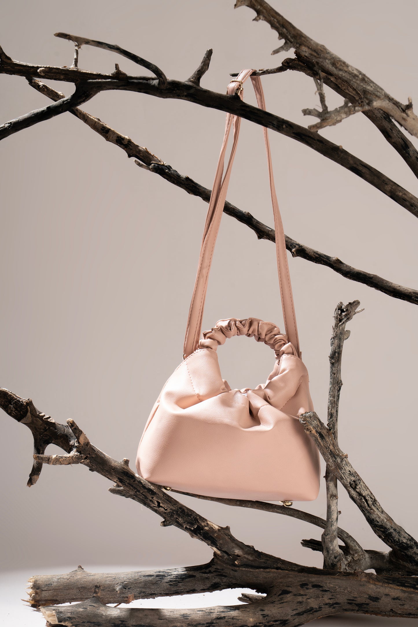 Quinn Sling Bag
