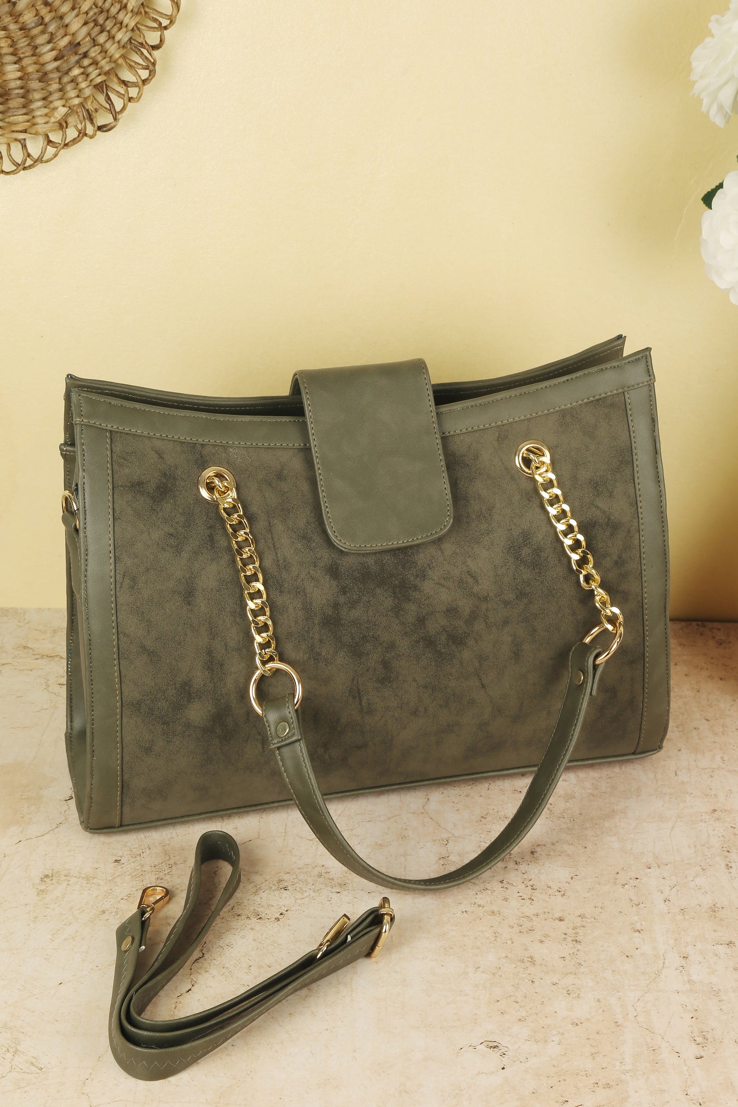 Eleanor Shoulder Bag