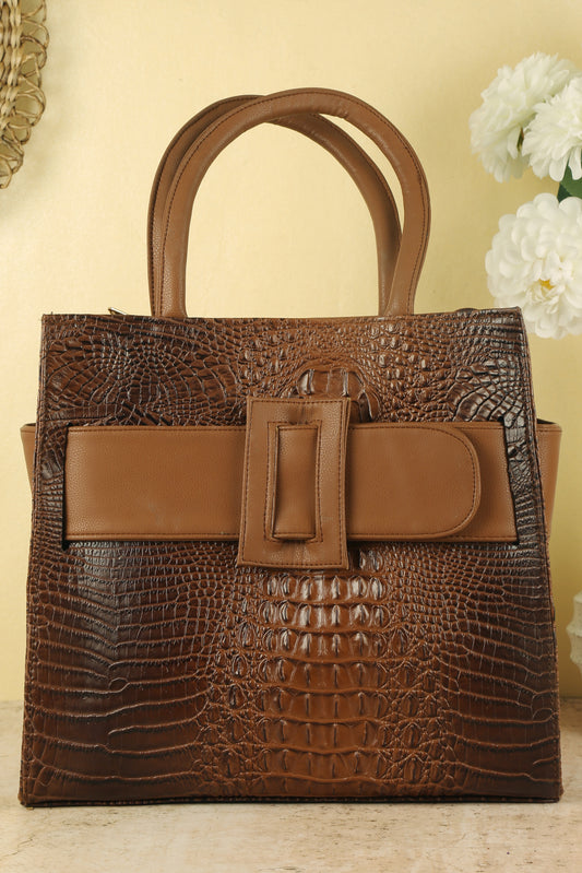 Avery Hand Bag