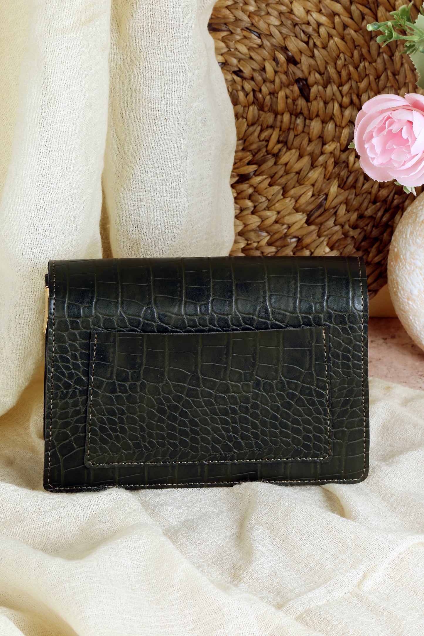 Evelyn Sling Bag