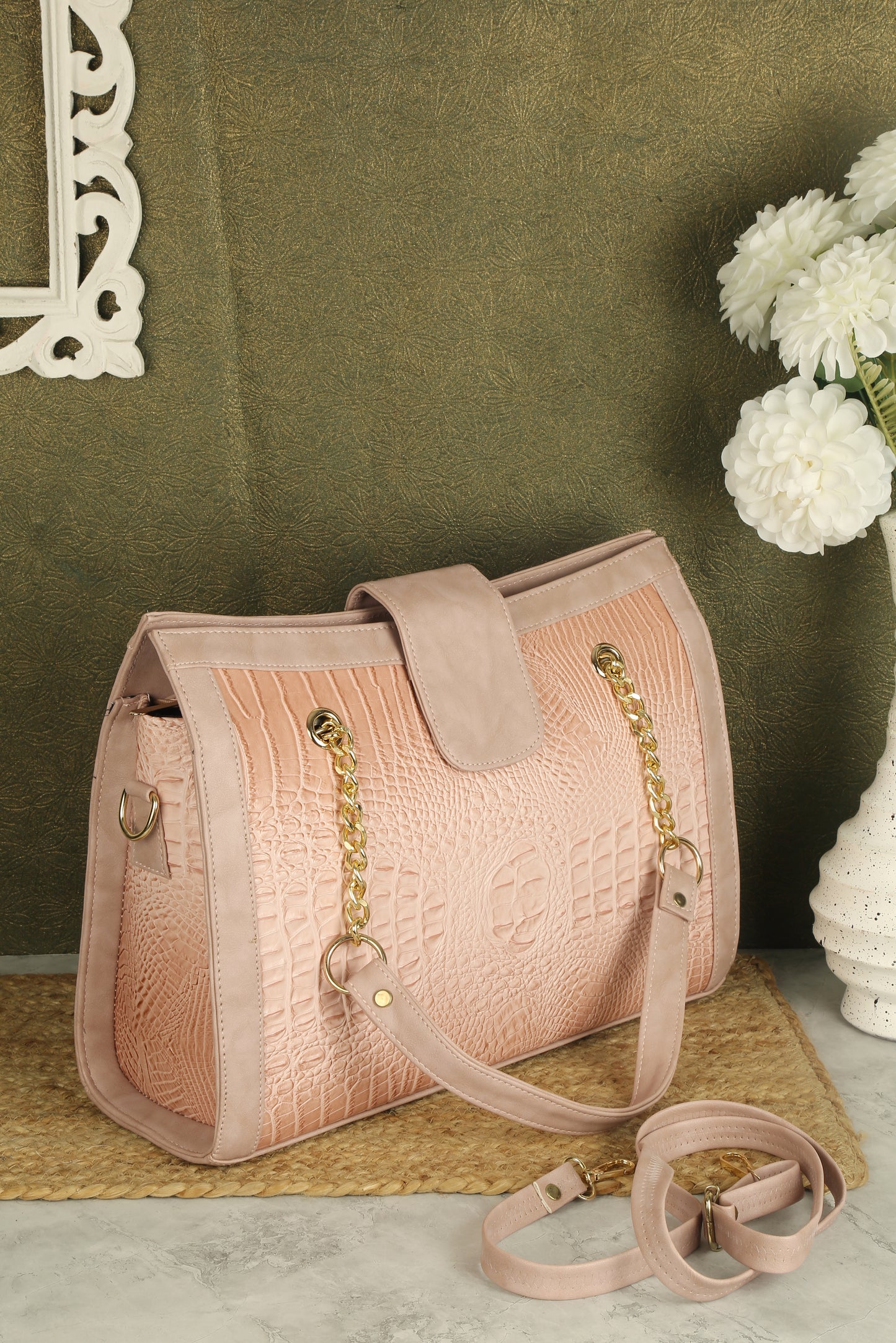 Abigail Shoulder Bag