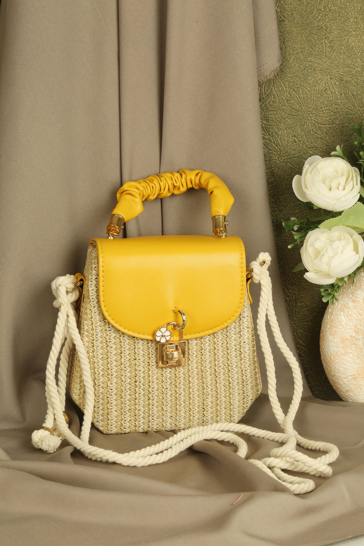Willow Sling Bag