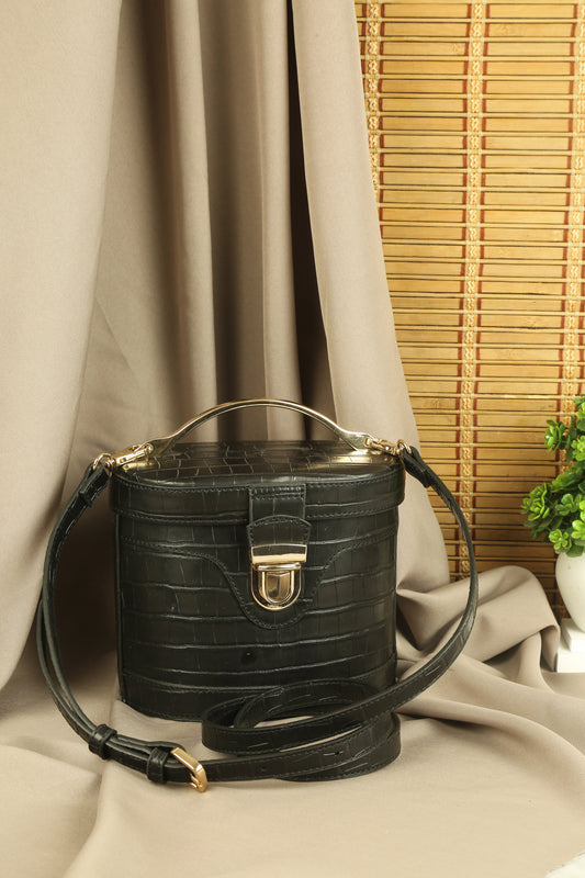Nora Sling Bag