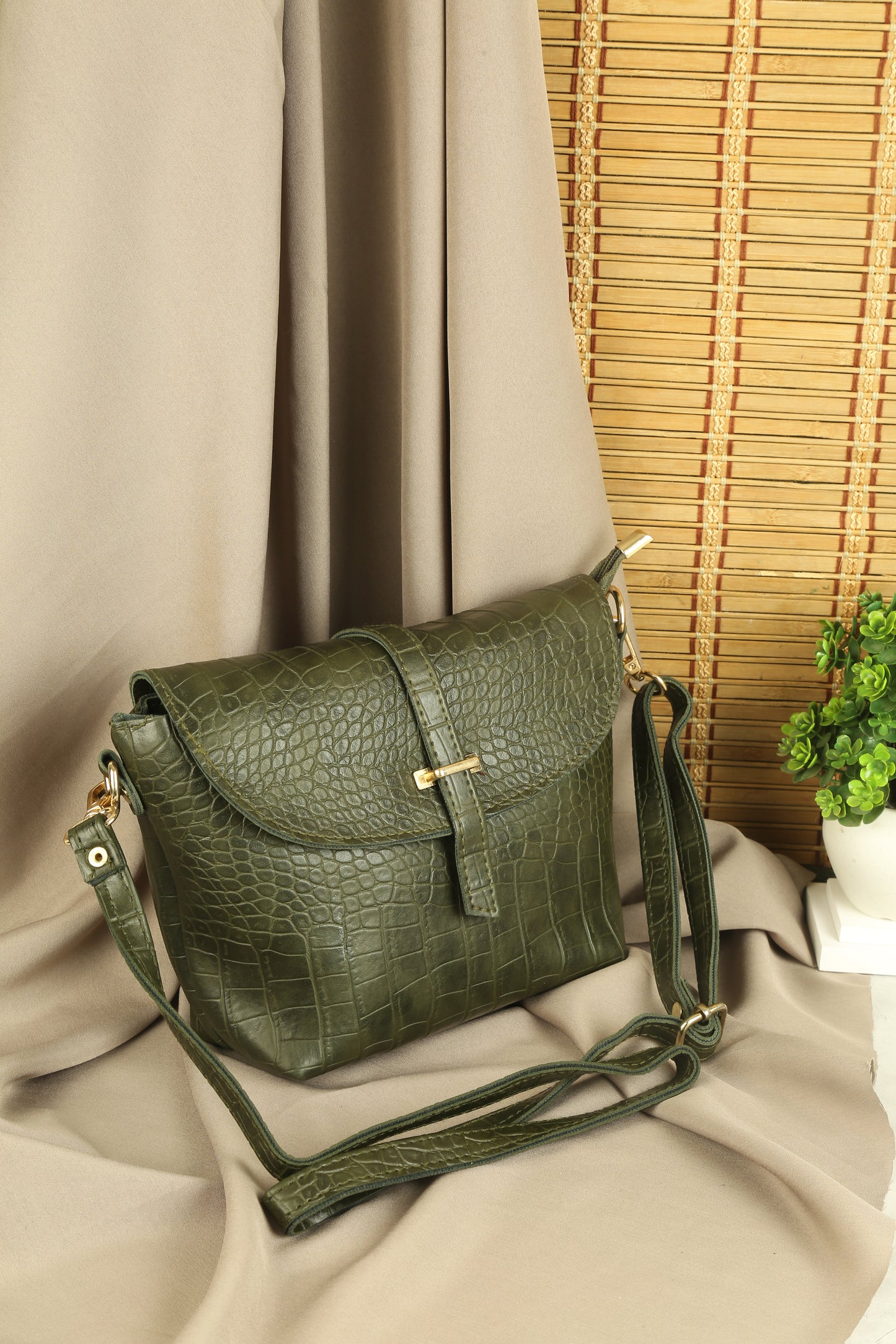 Isabella Sling Bag