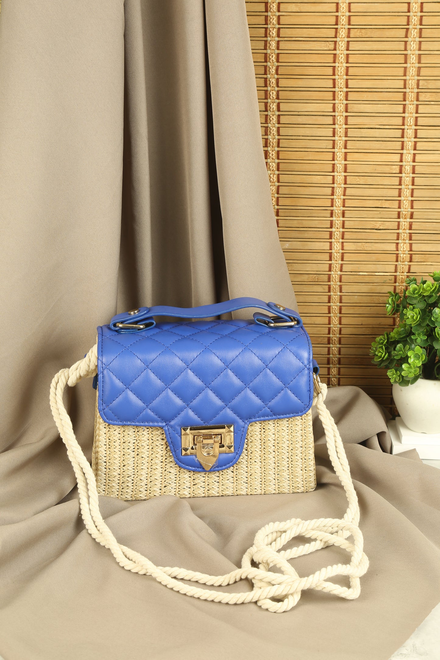 Nova Sling Bag
