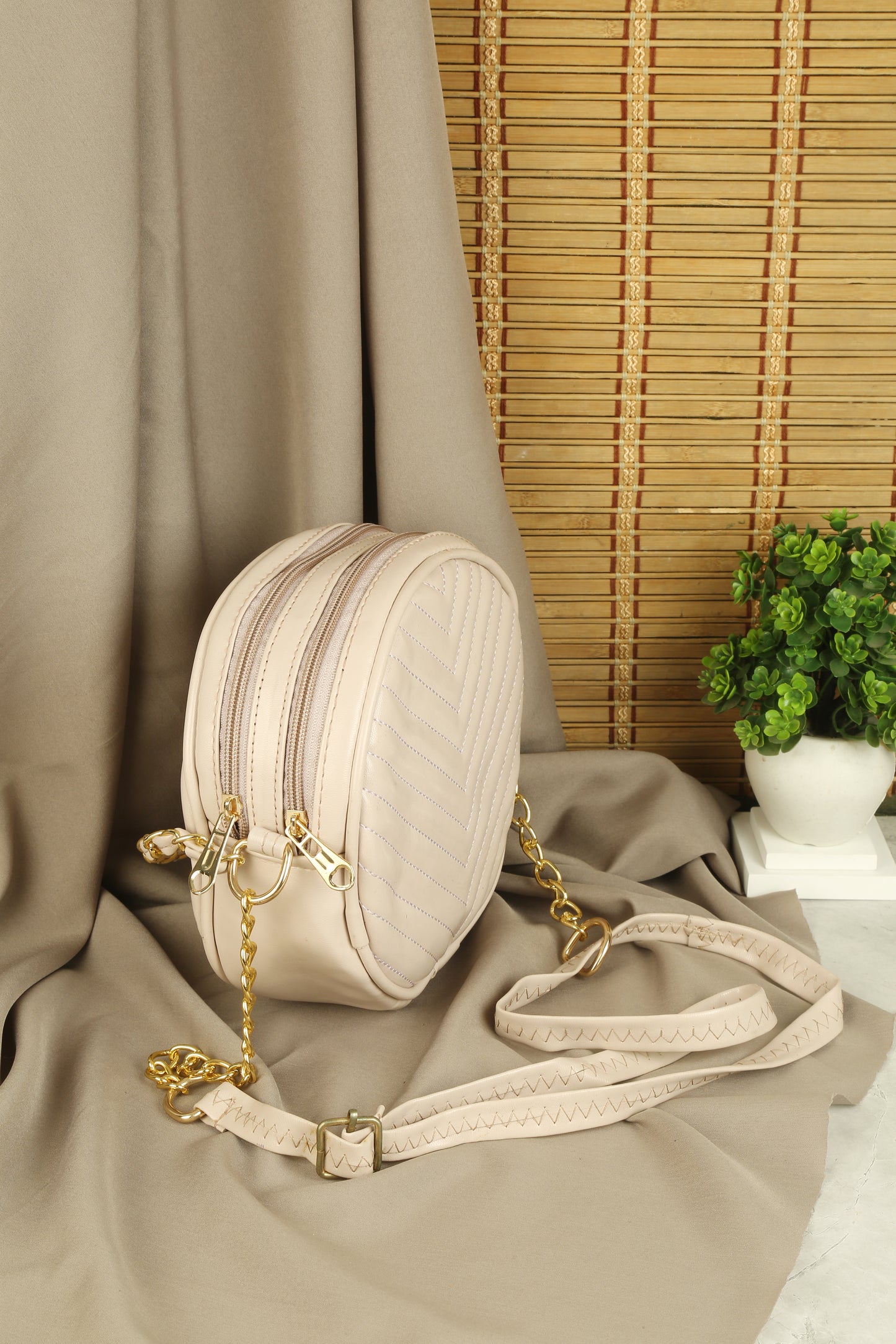 Amelia Sling Bag