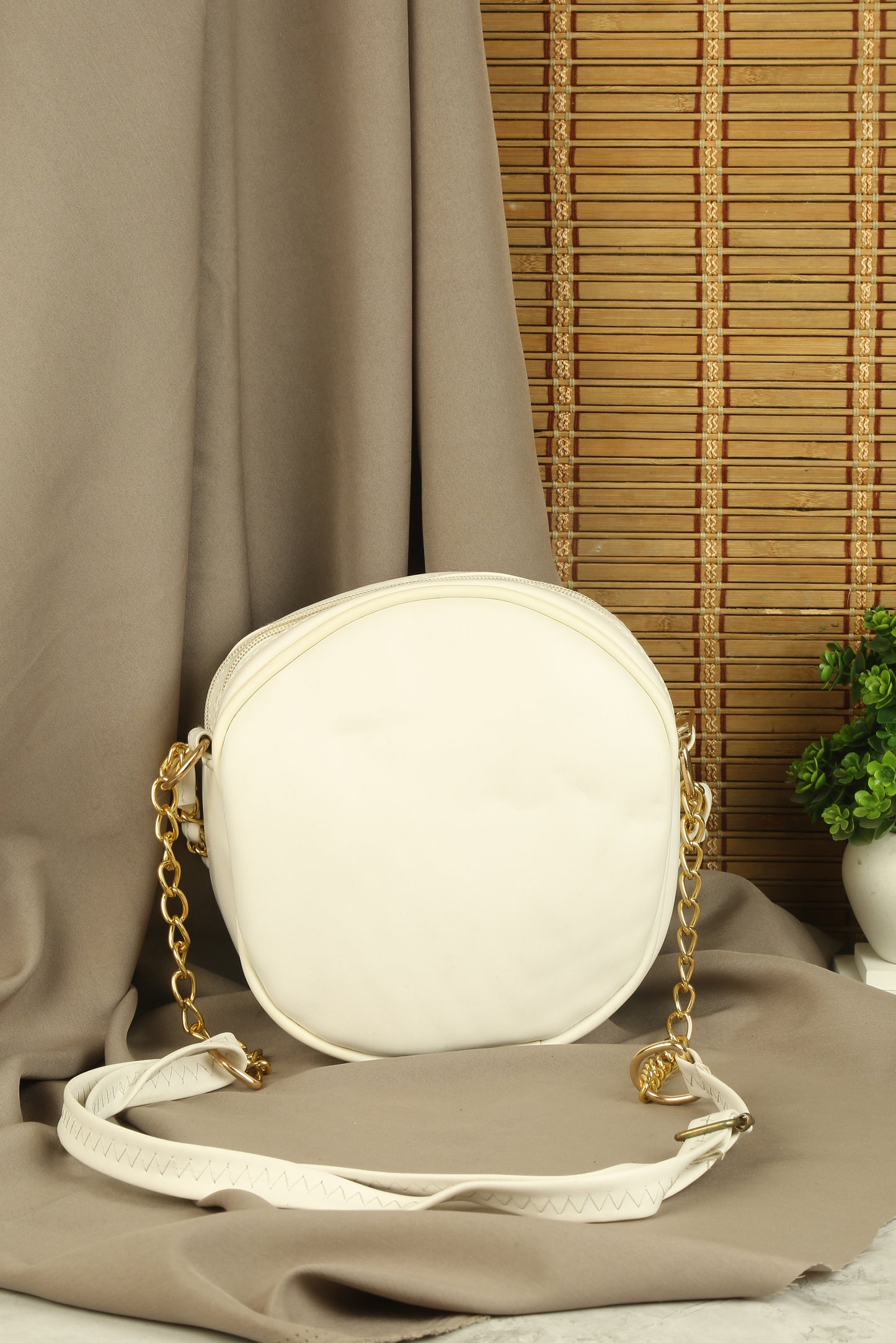 Amelia Sling Bag