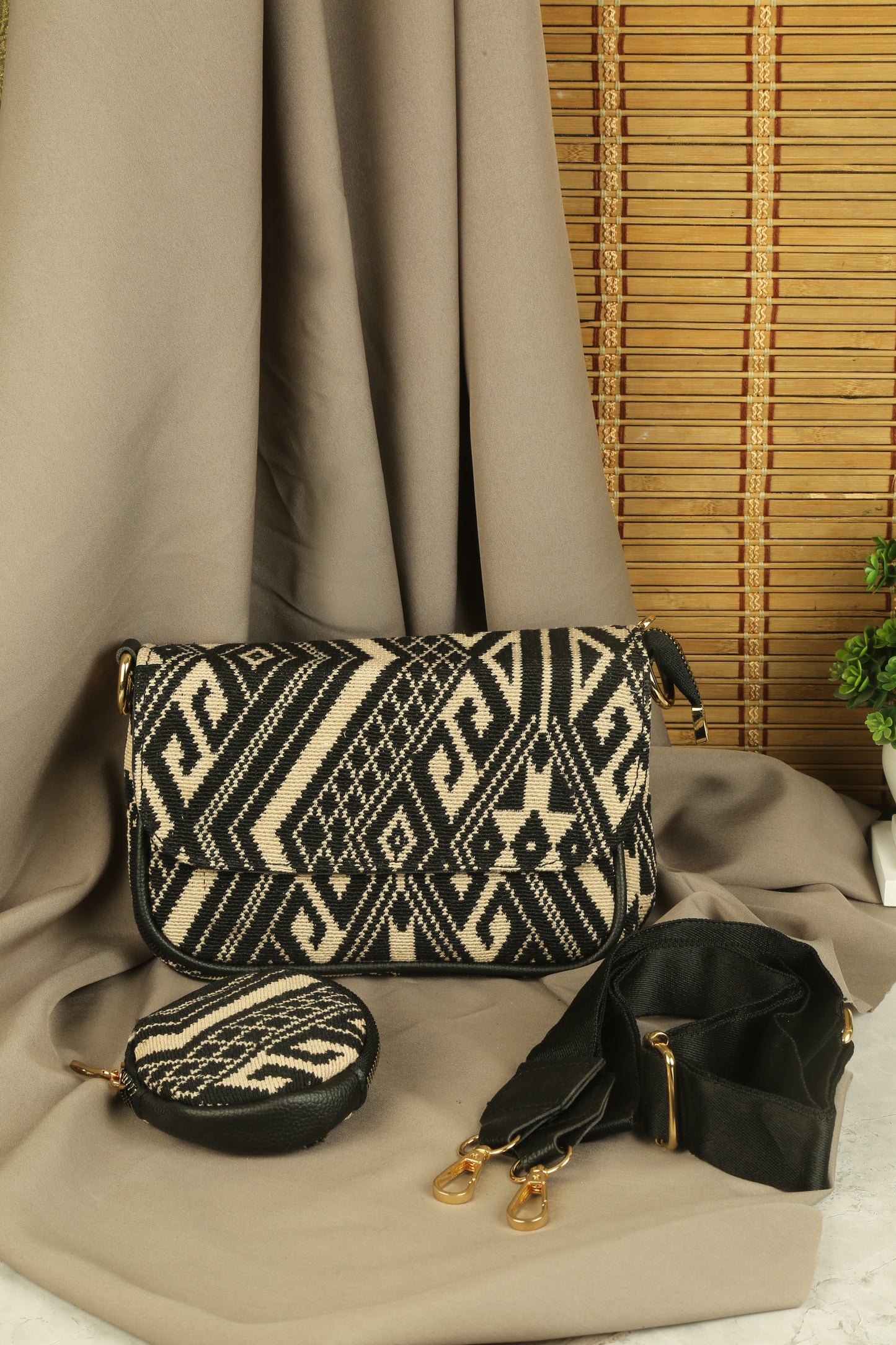 Emma Sling Bag