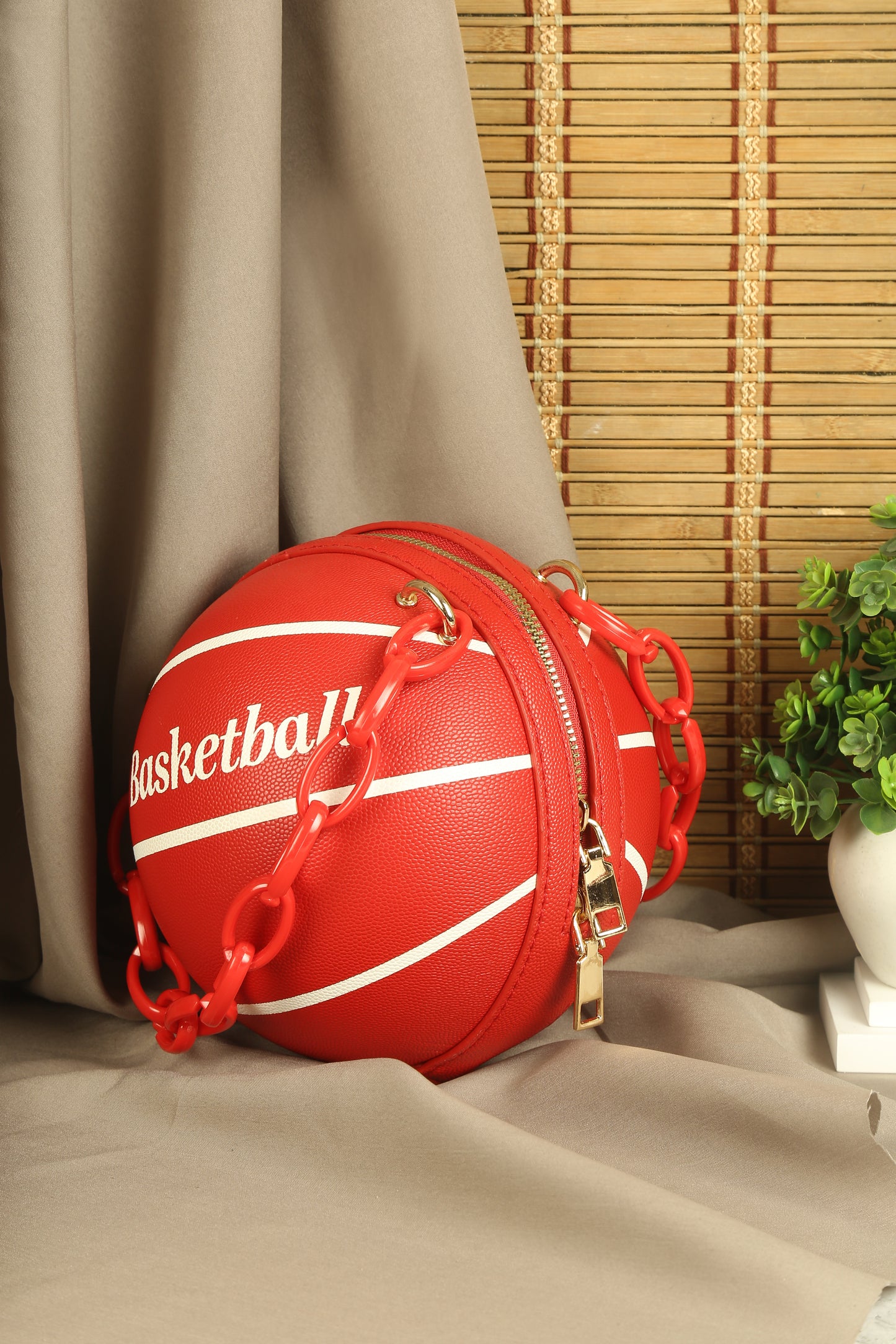 Layla Sling Bag