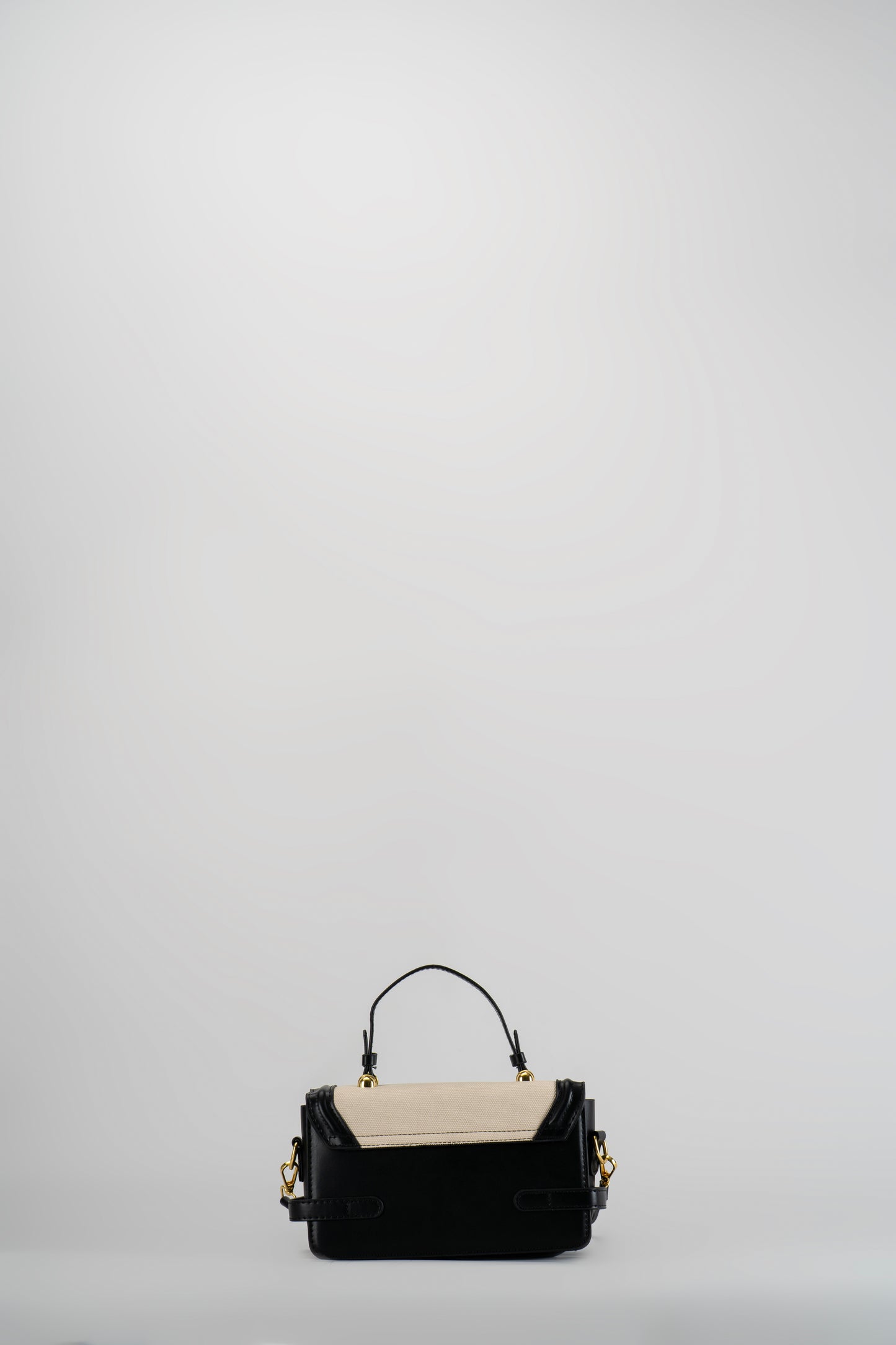 Charlie Sling Bag