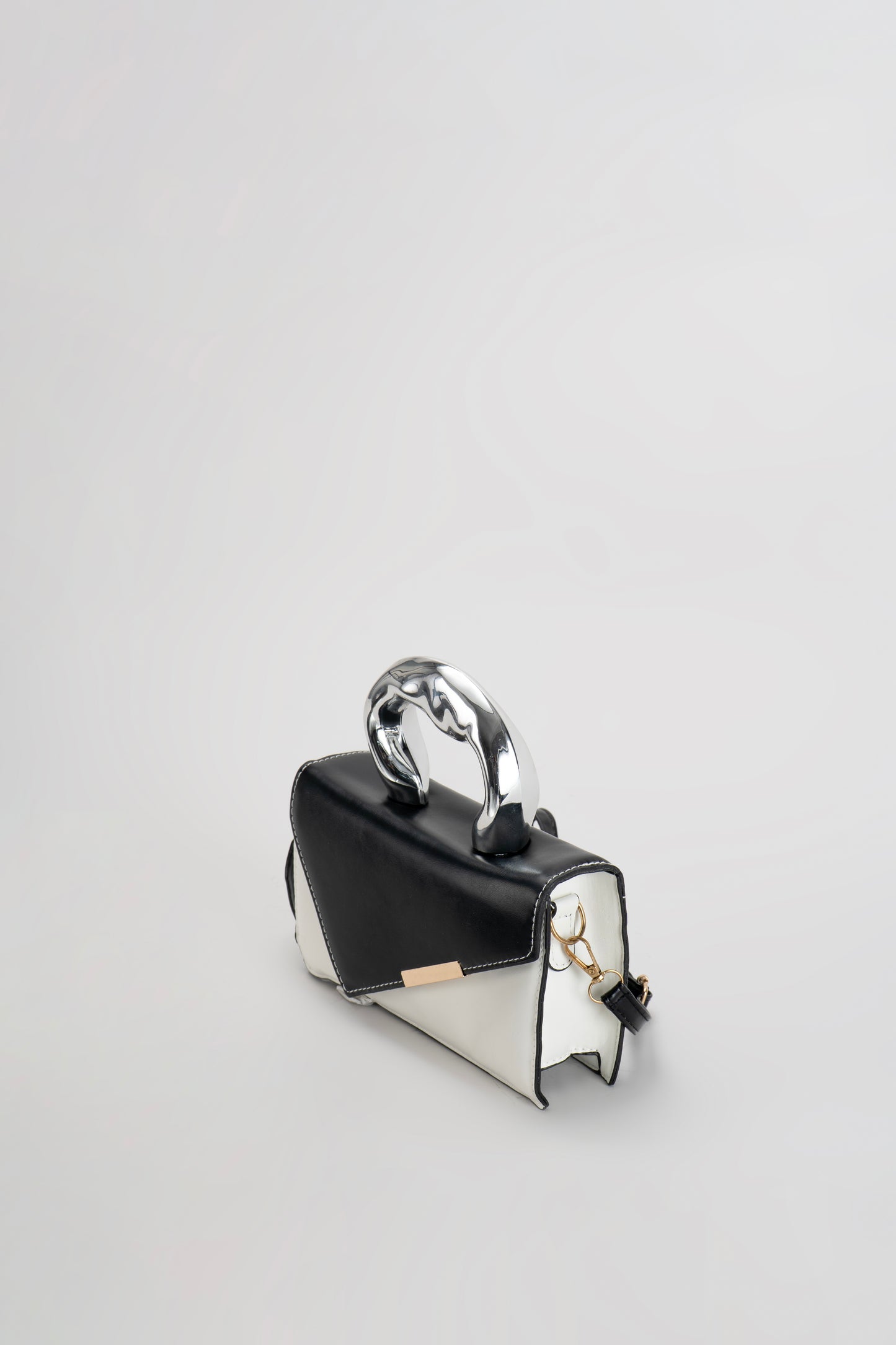 Julia Sling Bag