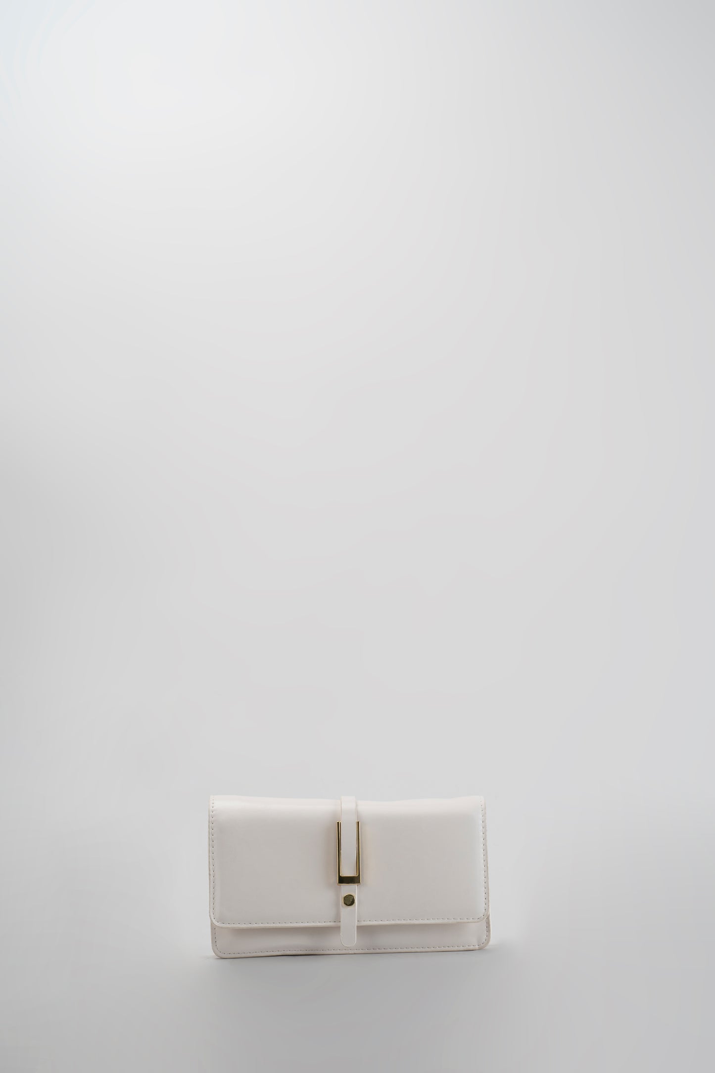 Arya Sling Bag