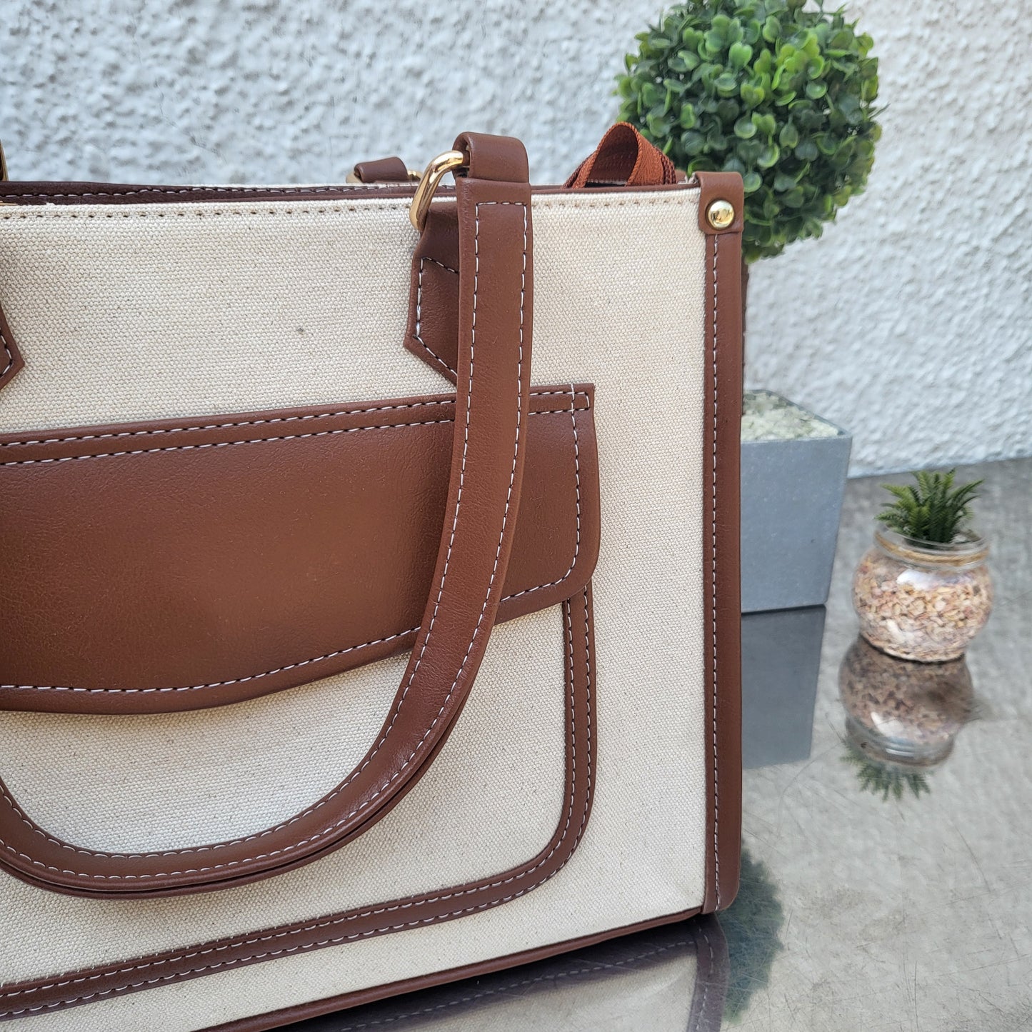 Leah HandBag