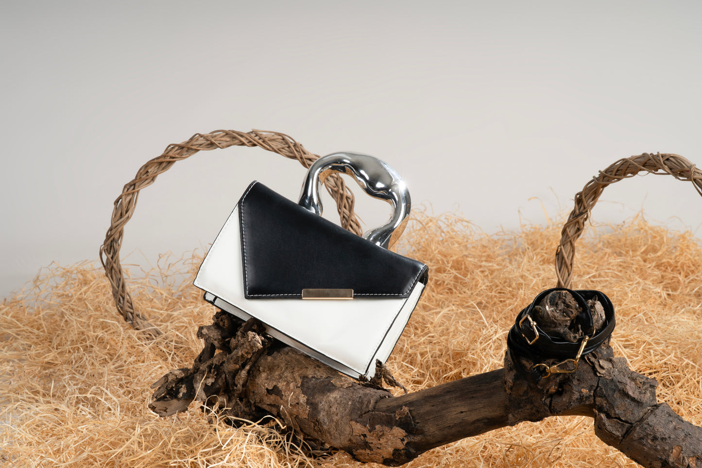 Julia Sling Bag